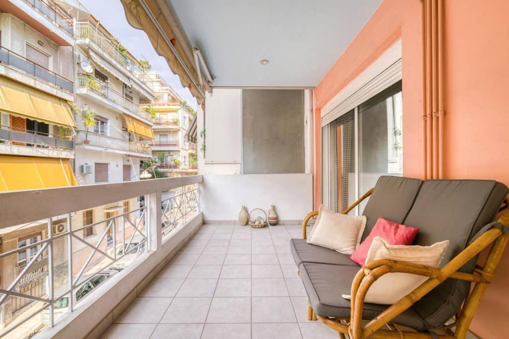 Spacious Family Flat Near Parthenon Free Parking Athen Exterior foto
