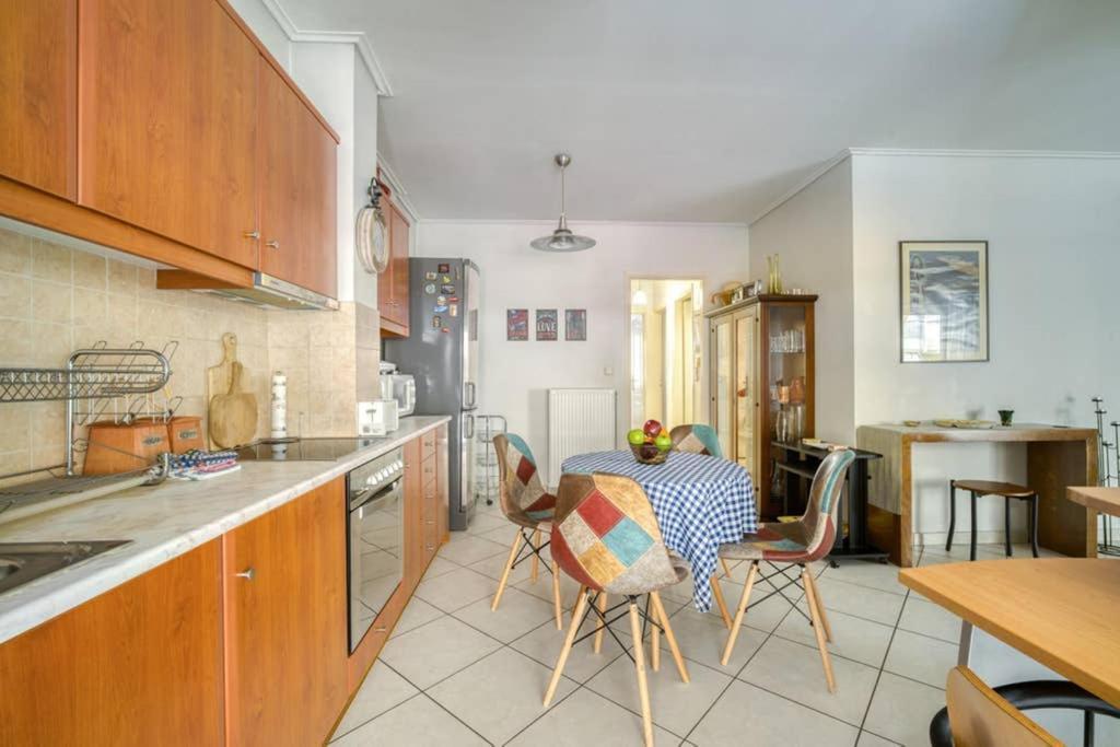 Spacious Family Flat Near Parthenon Free Parking Athen Exterior foto