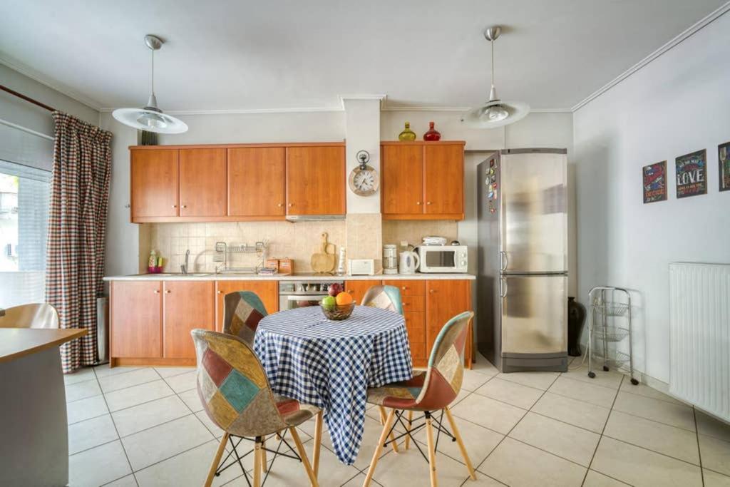 Spacious Family Flat Near Parthenon Free Parking Athen Exterior foto