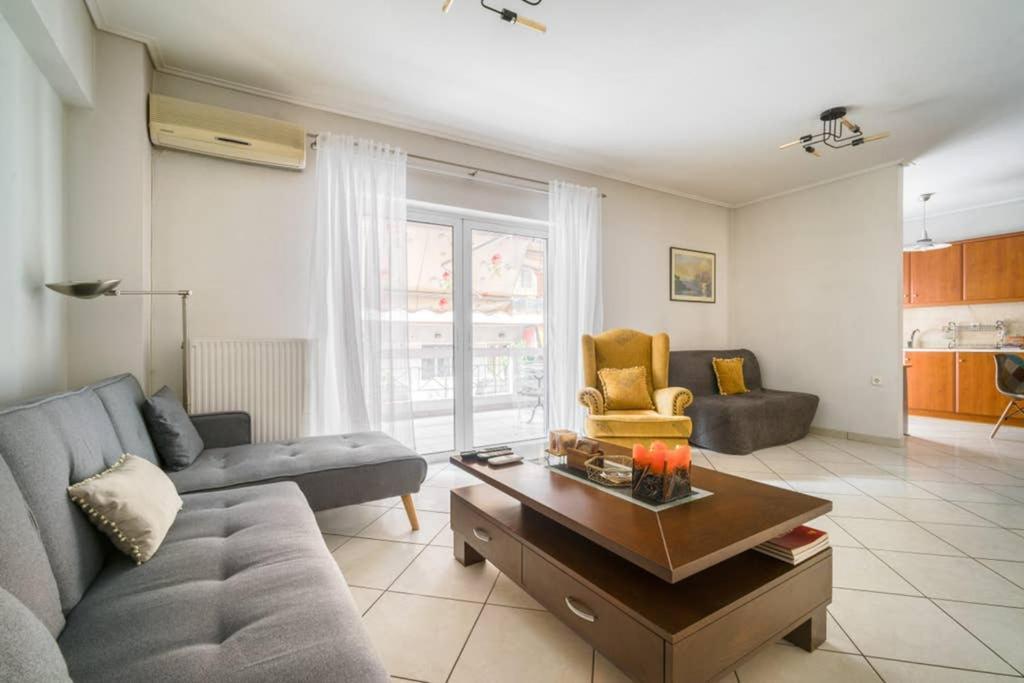 Spacious Family Flat Near Parthenon Free Parking Athen Exterior foto